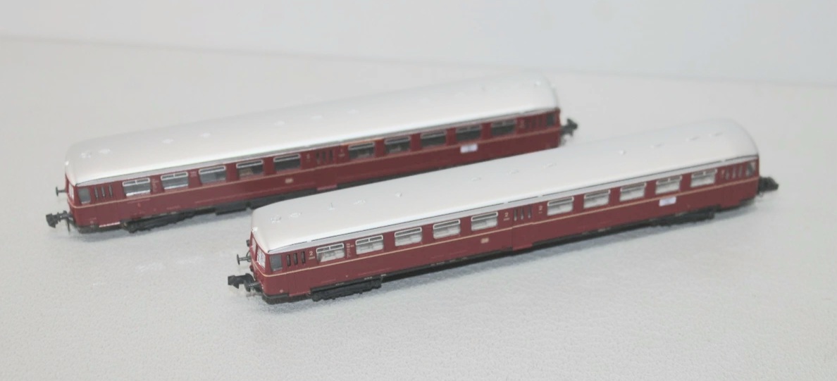 N Hobbytrain/Kato Motorový vůz s řídícím vozem, ETA 150 + ESA 150