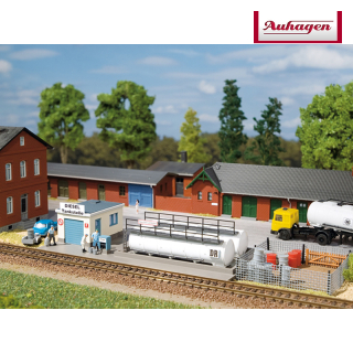 TT Auhagen 13326 Tankovací stanice depa
