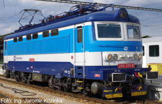TT PIKO 47485 Elektrická lokomotiva 242 "Plecháč", ČD, Ep.VI, DCC Zvuk
