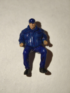1:43 Minimodels 1012 Řidič za volantem, barveno