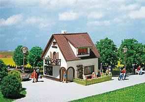 H0 Faller 130200 Vila