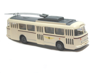 H0 RA 120250 Škoda Tr 9 "Drážďany"