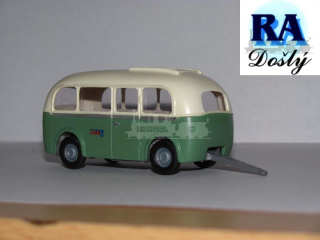 H0 RA 910404 Karosa D 4